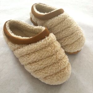 Timberland Fashion Clog Cream Slip On Womens Size 6 EUC